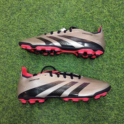 adidas舒适透气轻便百搭足球鞋