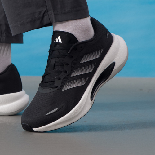 adidasVELOSTAR跑步鞋