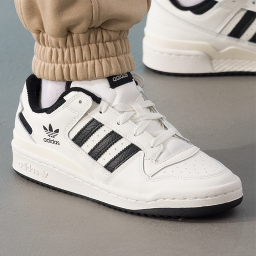 adidas复古魔术贴休闲板鞋