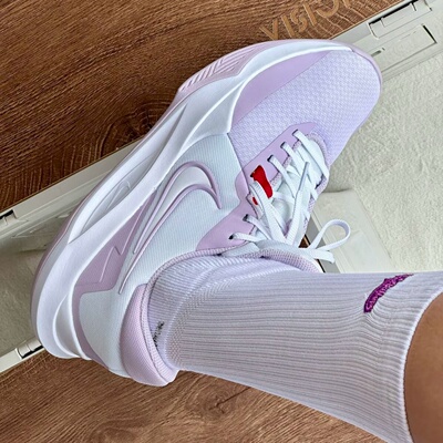 Nike防滑训练实战篮球鞋