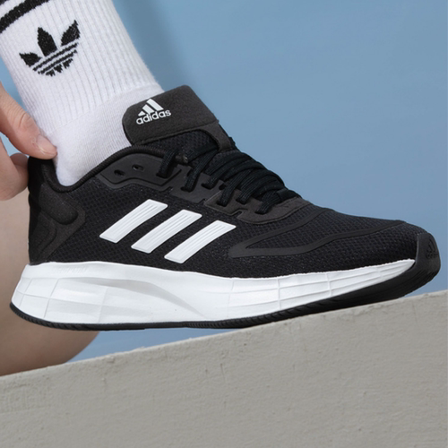 adidas轻便轻质透气跑步鞋