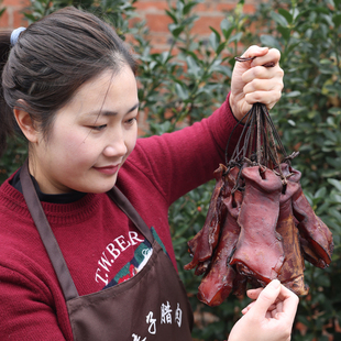 川妹子腊肉美食川味农家手工自制柴火烟熏风干猪鼻子猪嘴真空包装