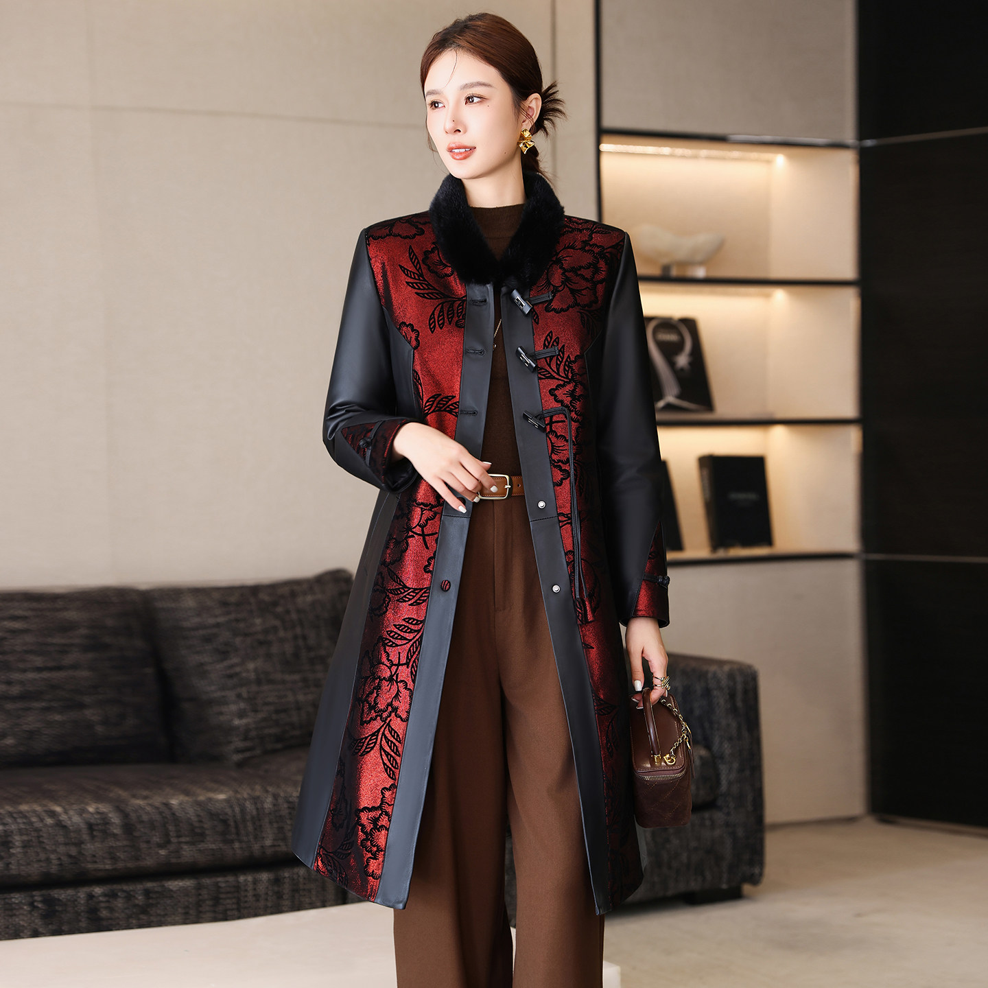 新中式国风真皮羽绒服皮衣女中长款新款冬中年妈妈海宁绵羊皮外套