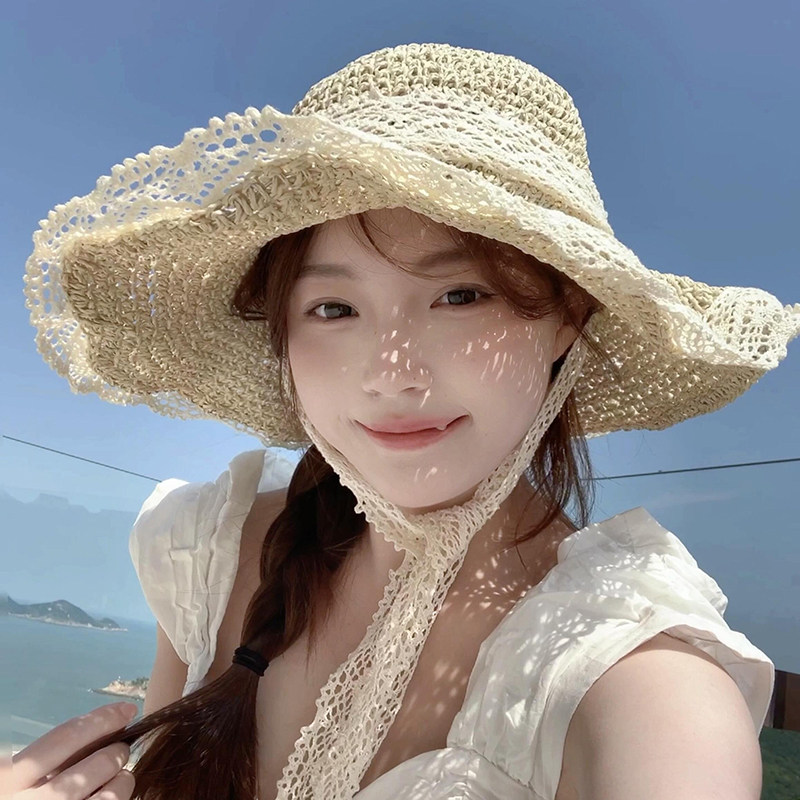 海边度假风草帽女2026新款川西云南旅游沙滩帽显脸小防晒遮阳帽子