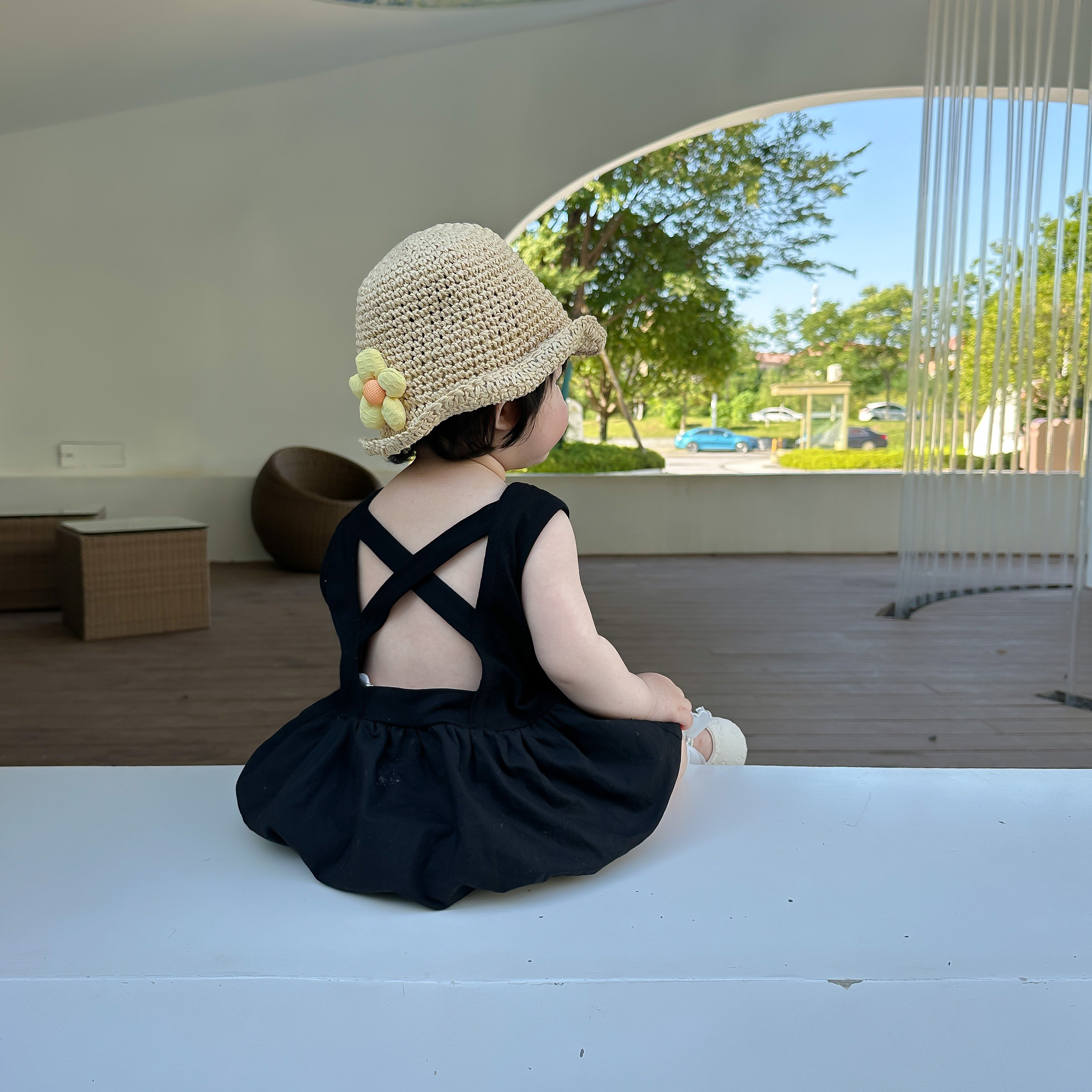 韩版ins纯色夏季交叉公主蓬蓬裙黑色淑女可爱连衣裙外出度假休闲