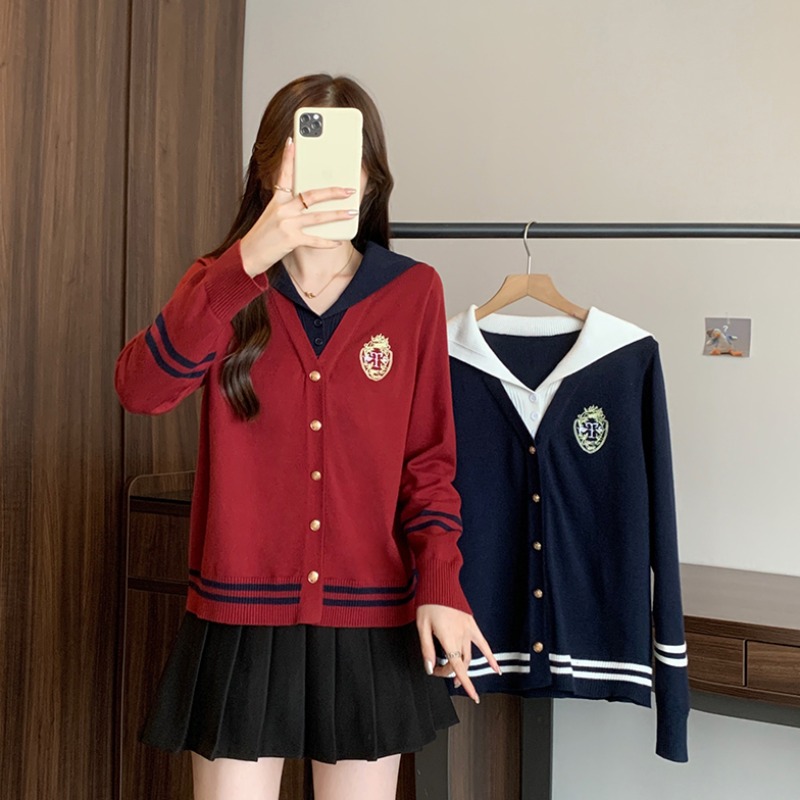 小吉家大码女装秋冬新款胖mm休闲学院风撞色连帽长袖针织毛衣上衣