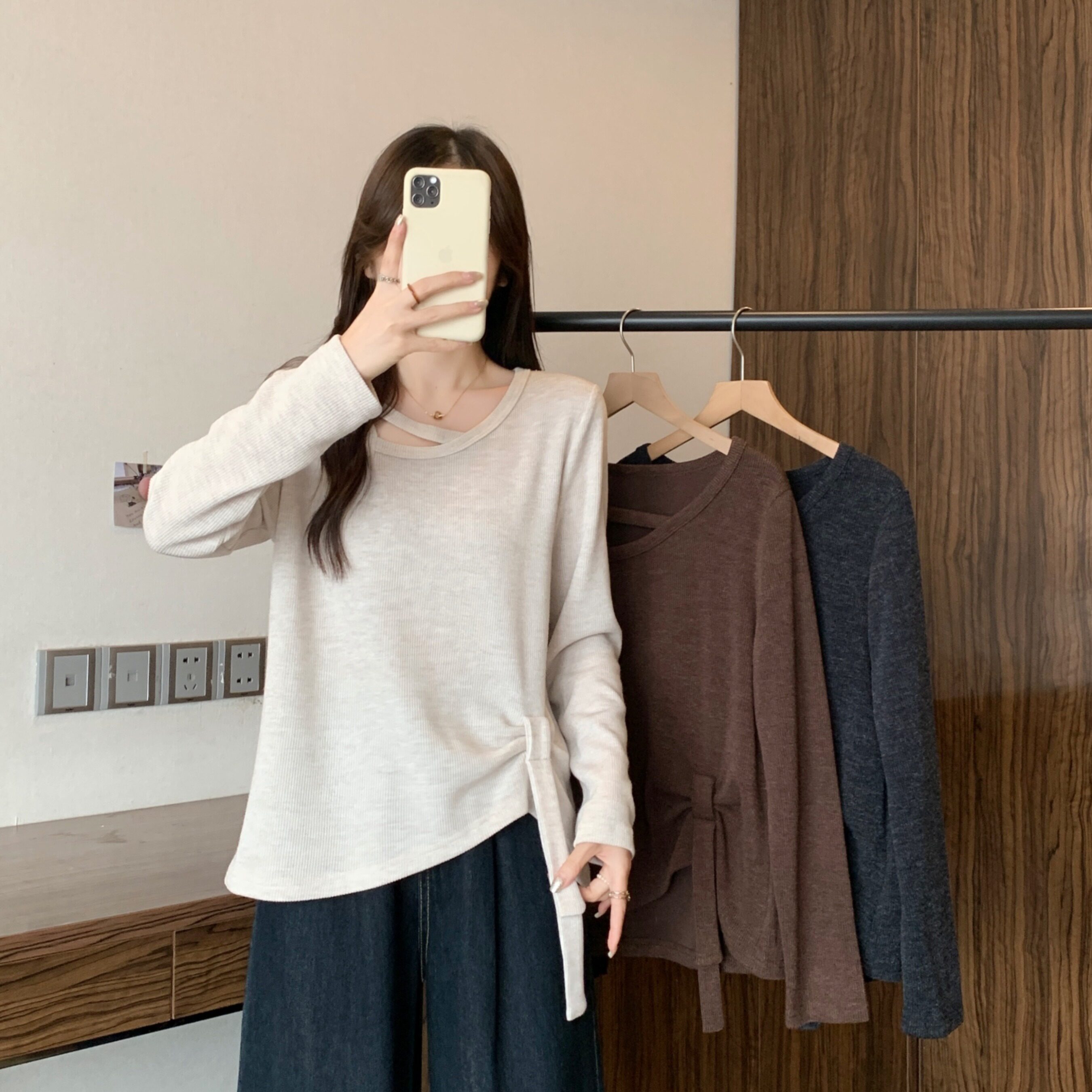 小吉家大码女装秋冬新款胖mm设计感不规则长袖T恤显瘦内搭上衣女,女装/女士精品,大码内搭,淘宝优惠券,粉丝福利购,淘宝优惠卷