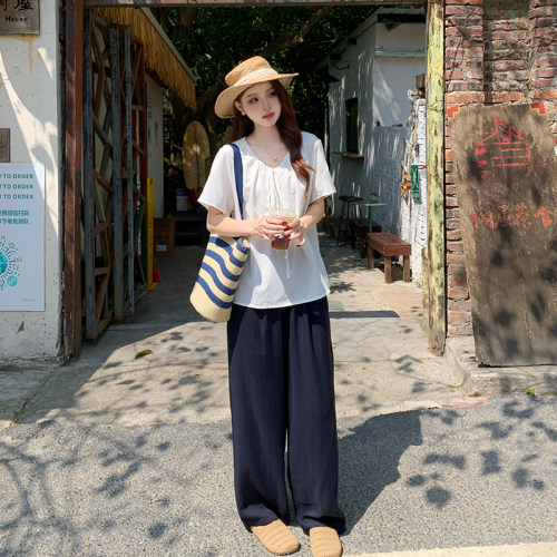 小吉家大码女装夏季韩系v领显瘦短袖衬衫胖mm简约时尚显瘦两件套