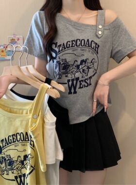 小吉家大码女装夏季新款露肩印花纯欲风短袖T恤设计感甜辣上衣女