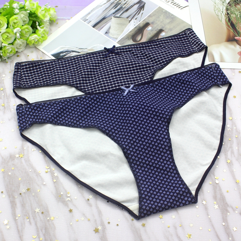 女士包臀透气亲肤棉三角裤