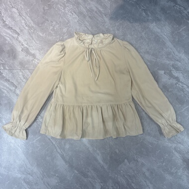 12.24IYF 法式休闲花边喇叭袖衬衫女