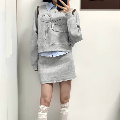 1.2 左jia q 原 立体蝴蝶结灰卫衣半裙套装