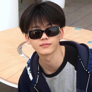 沙一汀同款百搭墨镜男女款高级感个性百搭凹造型时髦太阳眼镜嘻哈