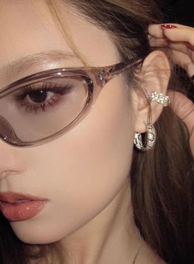 2026新款欧美浅灰色墨镜防风骑行护目镜女y2k辣妹凹造型太阳镜男