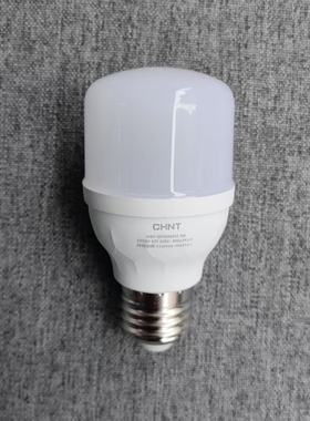 正泰LED球泡 EZ7柱形LED塑包铝球泡30 5瓦 6500K 白色高亮节能