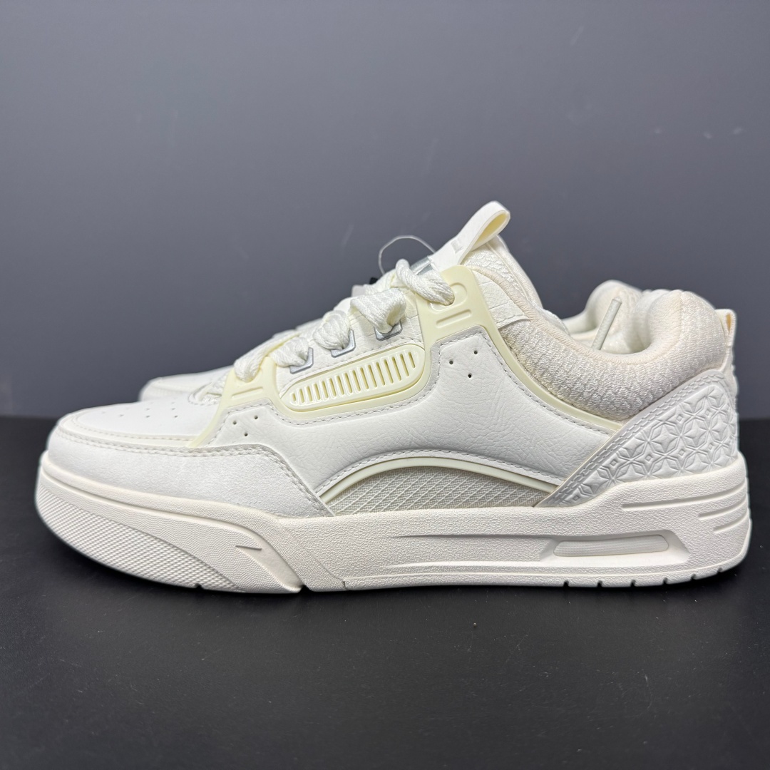 【王一博同款】安踏骜杰板鞋男面包鞋潮流耐磨运动鞋子112418040