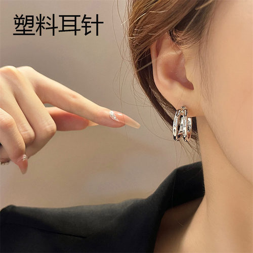 养耳洞塑料针简约百搭C圈耳钉女