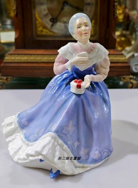 英国产Royal Doulton皇家道尔顿周年快乐祝福主题骨瓷瓷偶1986年