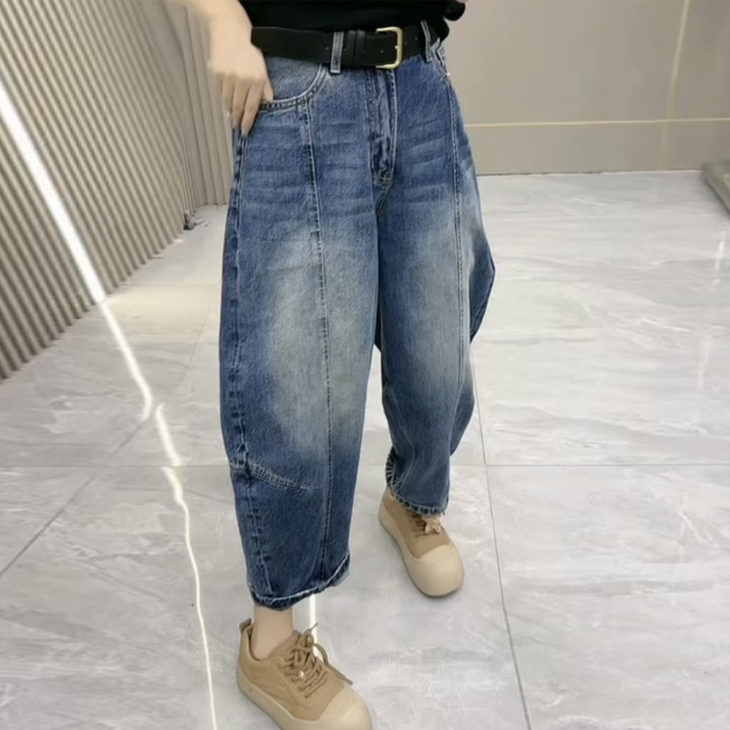 怀旧宽松弯刀哈伦牛仔裤女