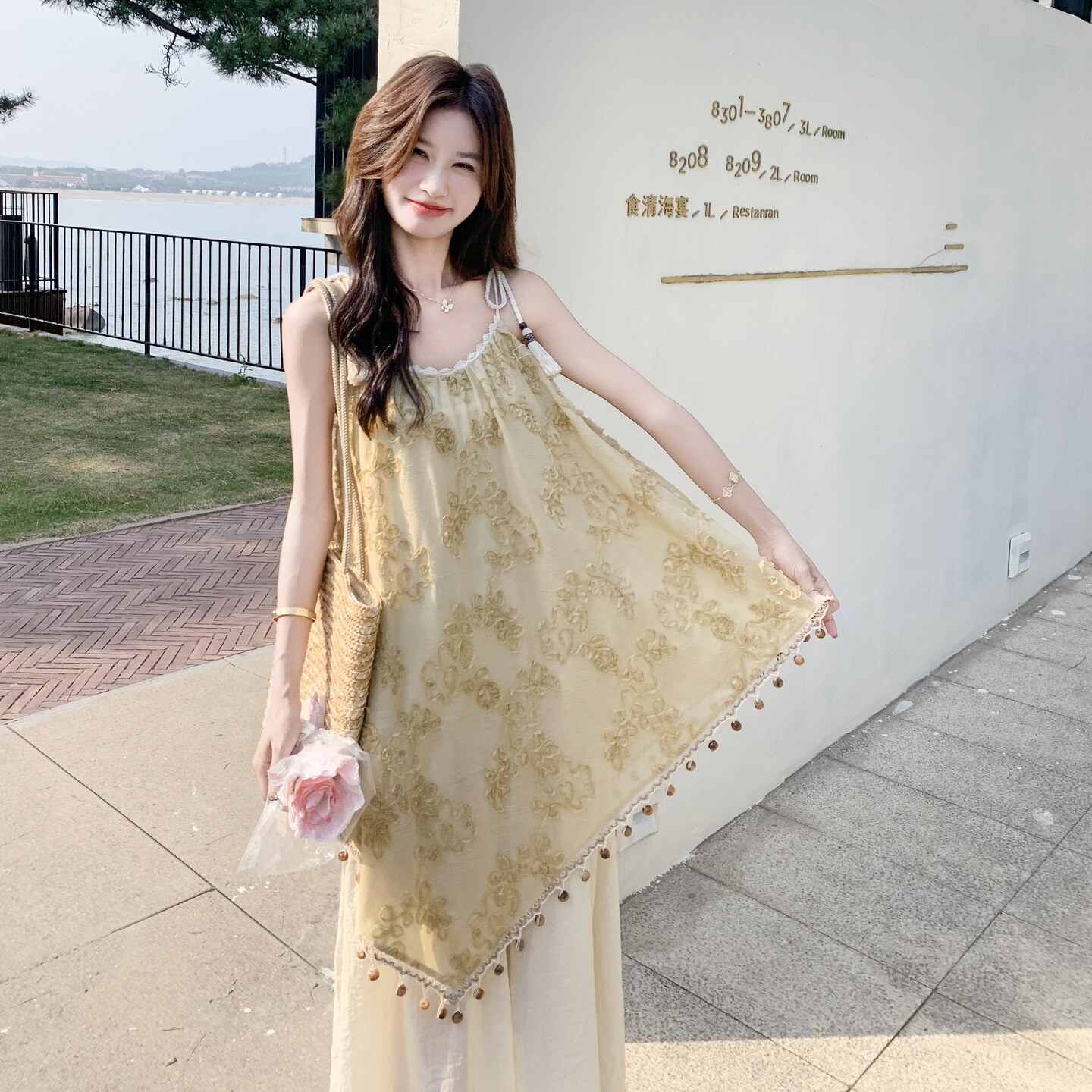 法式度假风刺绣流苏不规则拼接吊带裙女2025夏季新款假两件连衣裙,女装连衣裙,2C119