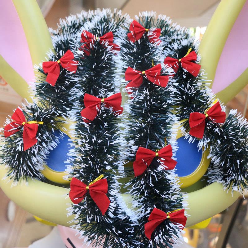 圣诞装饰品圣诞树装饰圣诞彩条拉花墨绿雪花边毛条幼儿园节日装扮