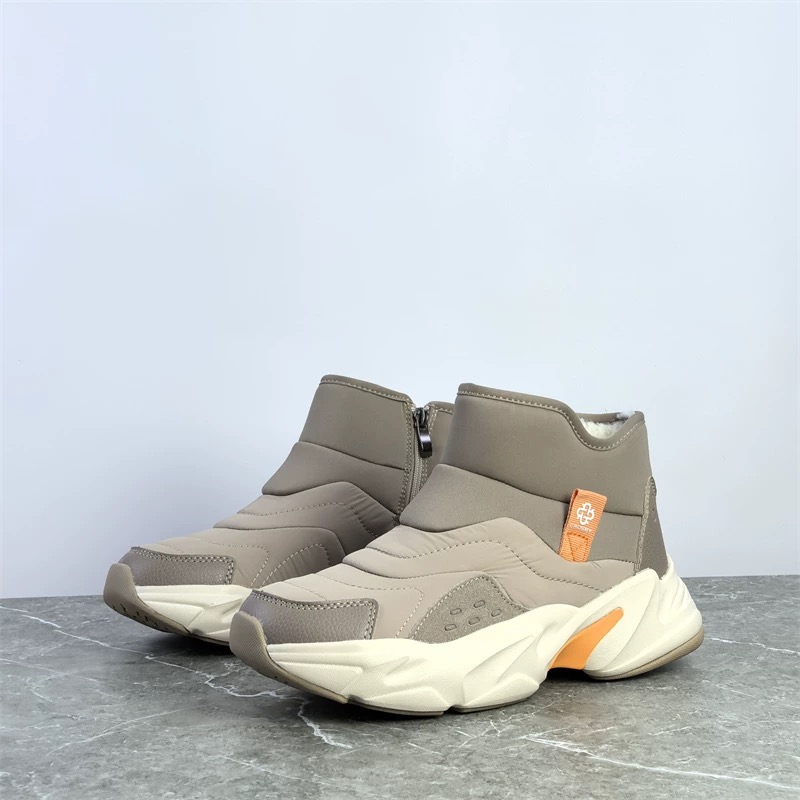 出俄罗斯单冬季户外雪地靴羊毛混纺保暖女休闲鞋耐磨防滑厚底棉鞋