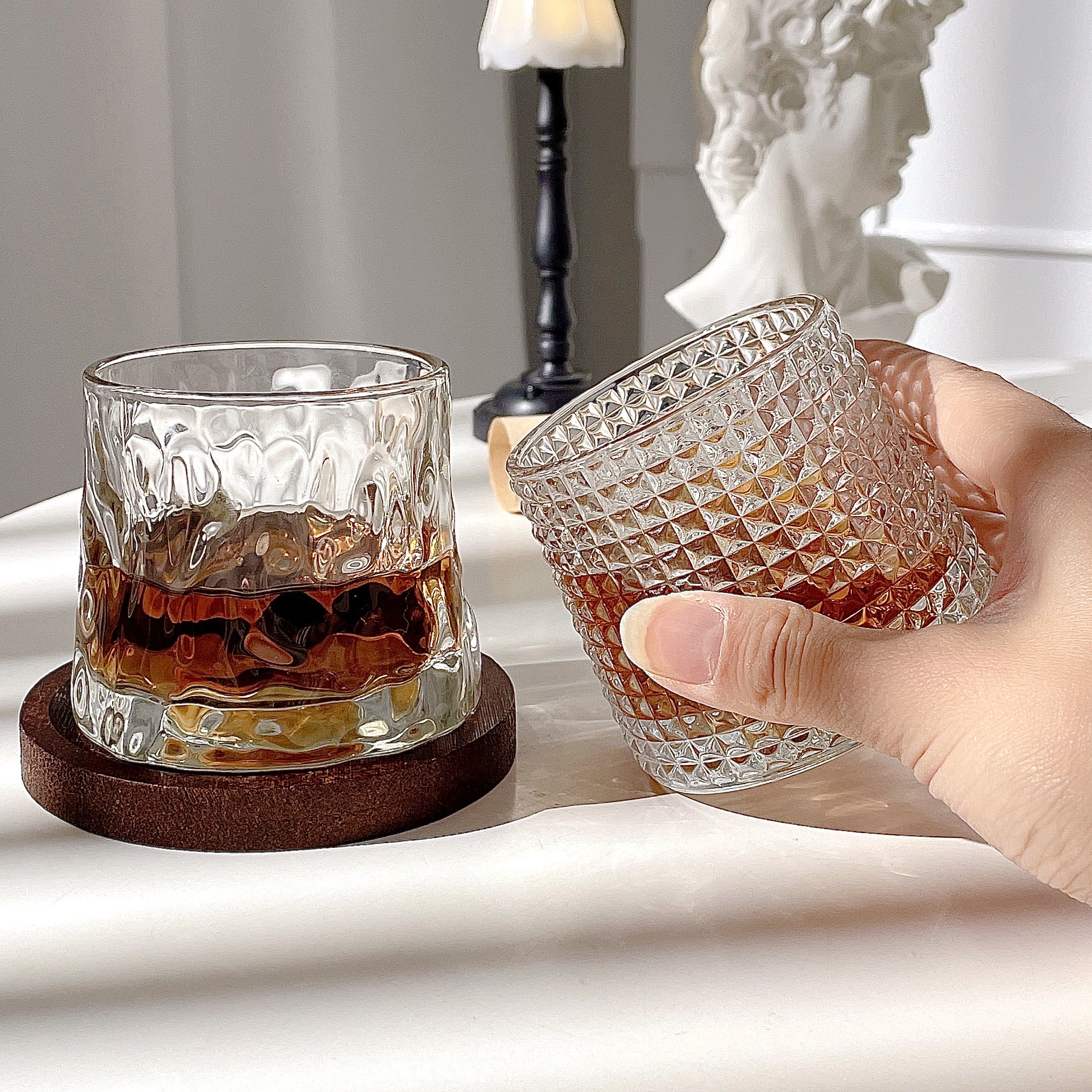 网红ins风高颜值不倒翁转转锤纹杯透明玻璃杯水杯威士忌家用杯子