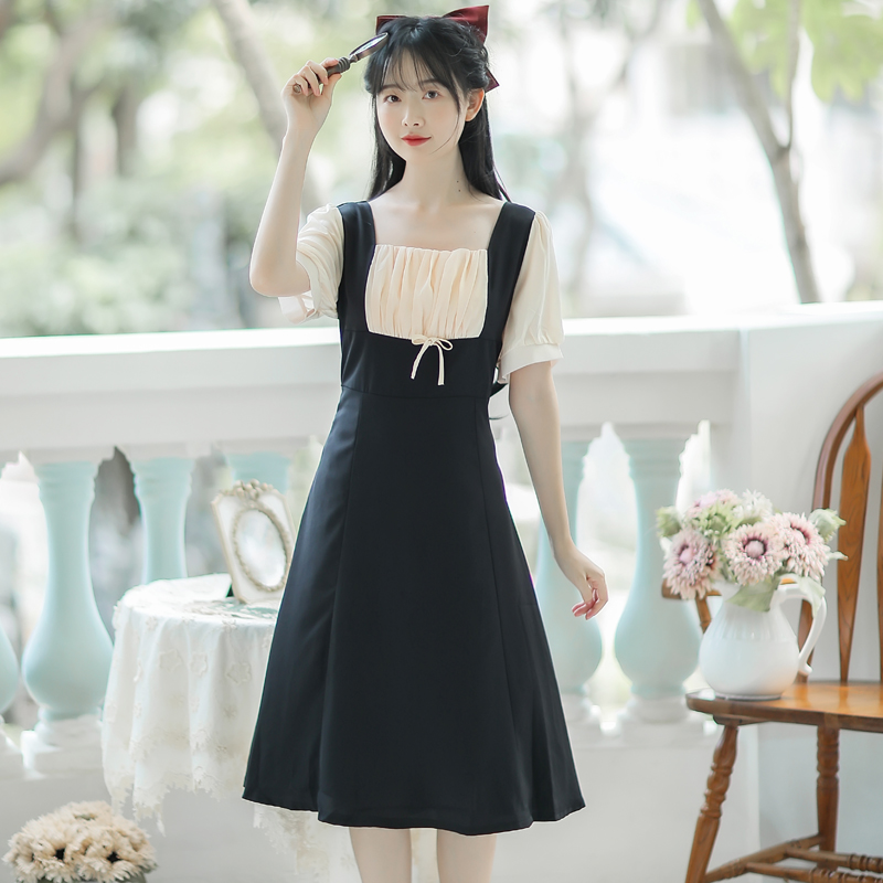 Big photo real French minority retro square collar dress