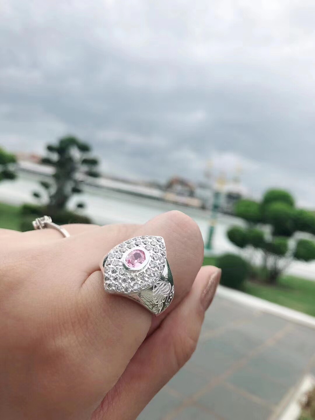 泰国pai 阿赞仁桃花眼戒指 赵丽颖同款 潮流礼物网红主播同款