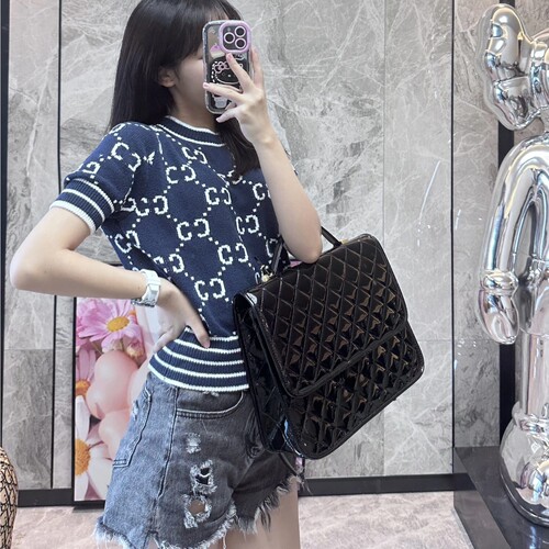 小香套头圆领字母提花针织短袖女