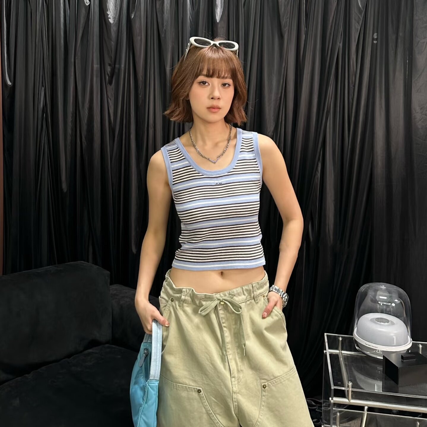 南油背心女夏新款修身显瘦性感露脐条纹圆领字母提花叠穿针织上衣