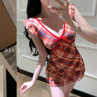 泡温泉 平角保守纯欲风泳装 2025新款 泳衣微胖女孩遮肉显瘦连体裙式