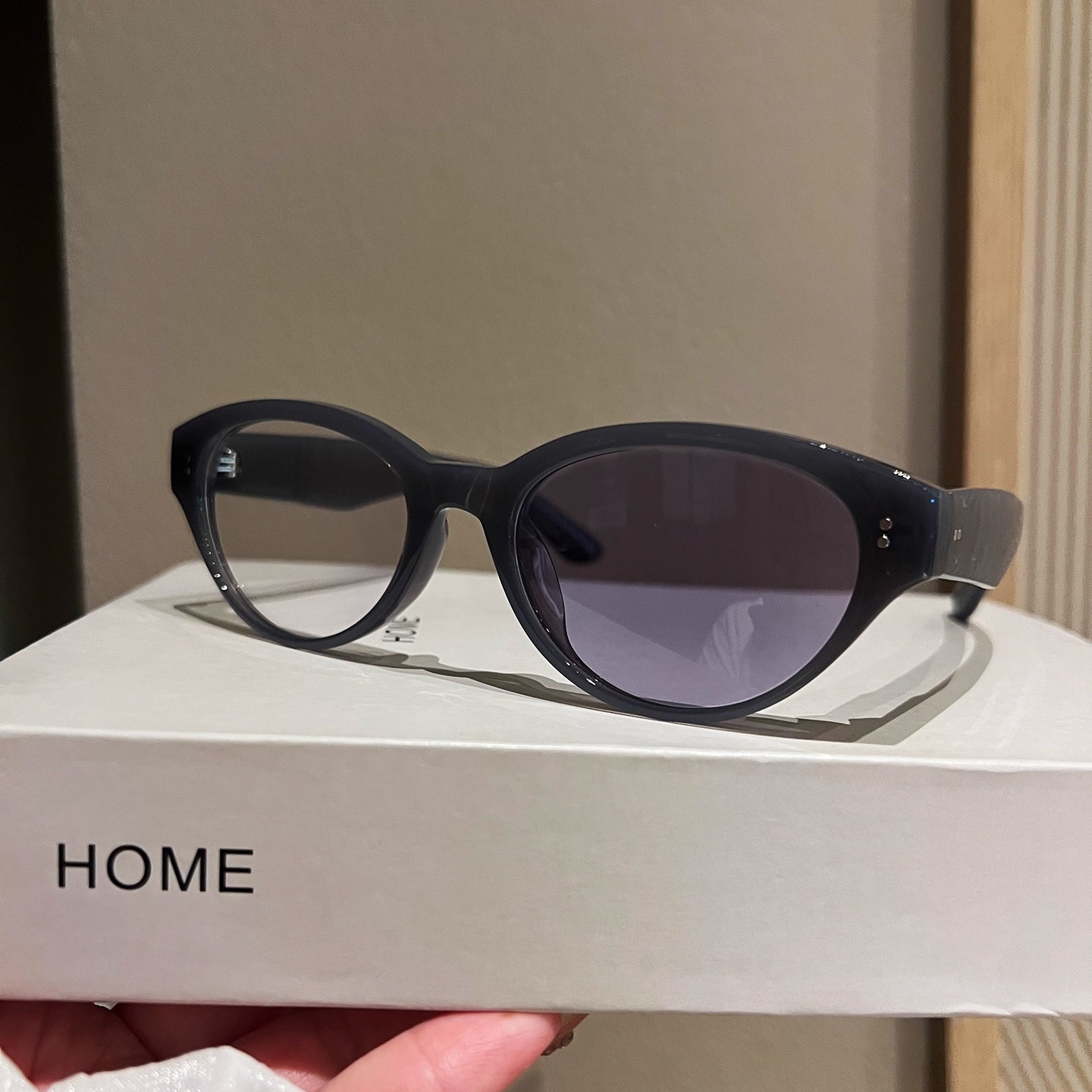 2025新款高级感网红防蓝光街拍