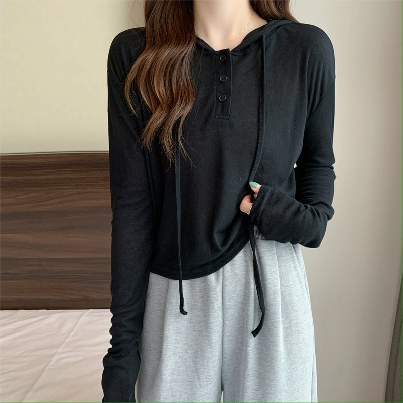 黑色夏季新款冰丝连帽纽扣防晒衫长袖T恤女设计感宽松薄款上衣女