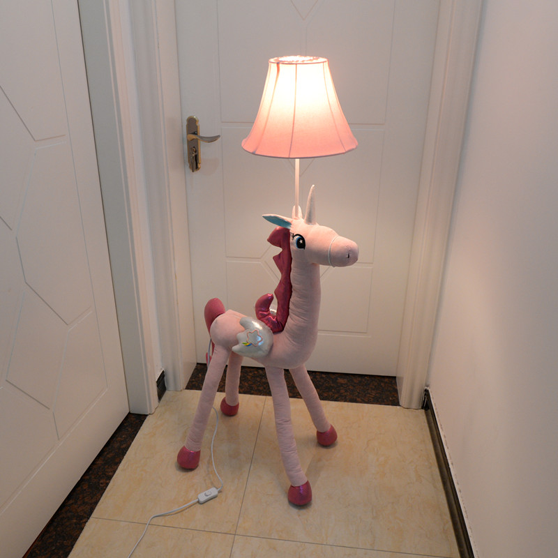 儿童房落地灯女孩男孩卡通独角兽网红灯温馨浪漫女童卧室灯公主灯