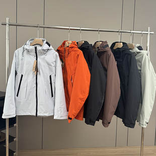 三合一冲锋衣 情侣防风水石墨烯蓄热可脱卸内胆摇粒绒登山服外套