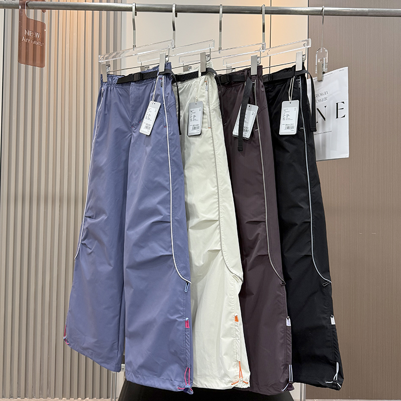 大厂订单！户外机能风防泼水弧形分割阔腿抽绳束脚工装裤伞兵裤女