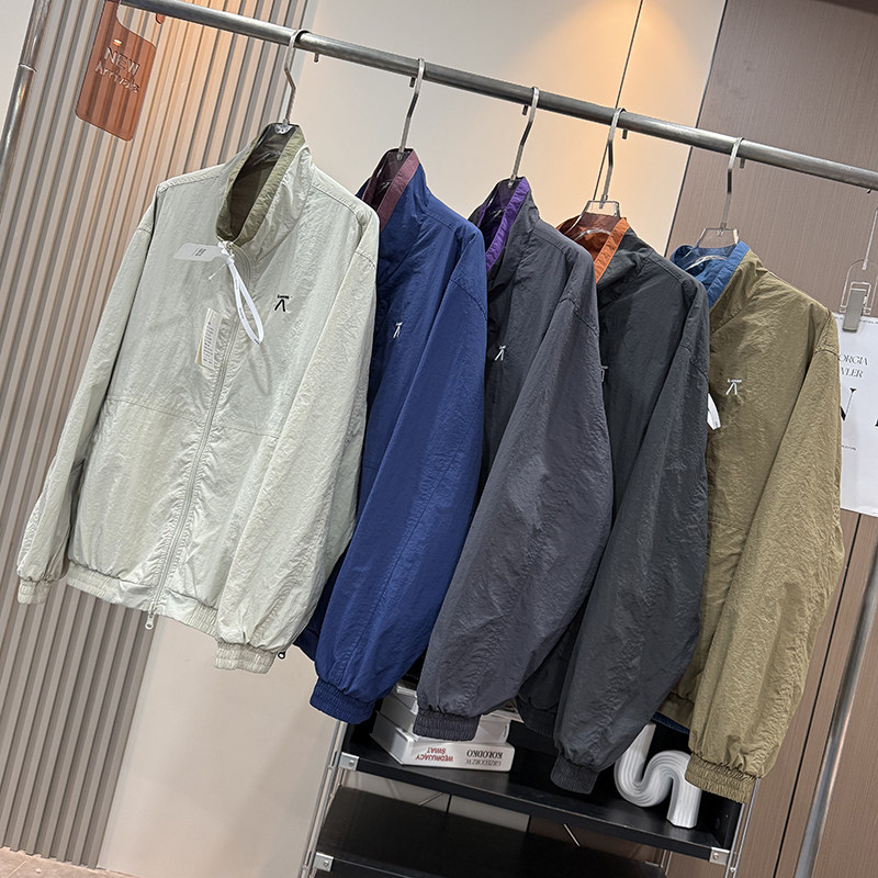 大厂订单!男女款春季防泼水户外山系两面穿立领运动休闲夹克外套