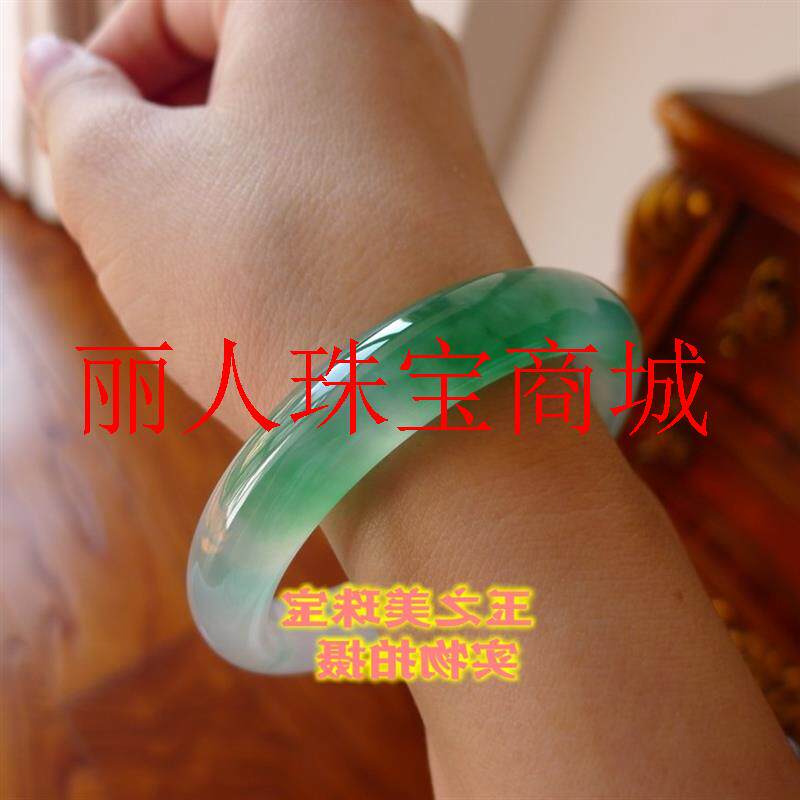 翡翠色独龙玉石手镯高冰种阳绿飘花玉石镯子少女款玉手饰品送朋友