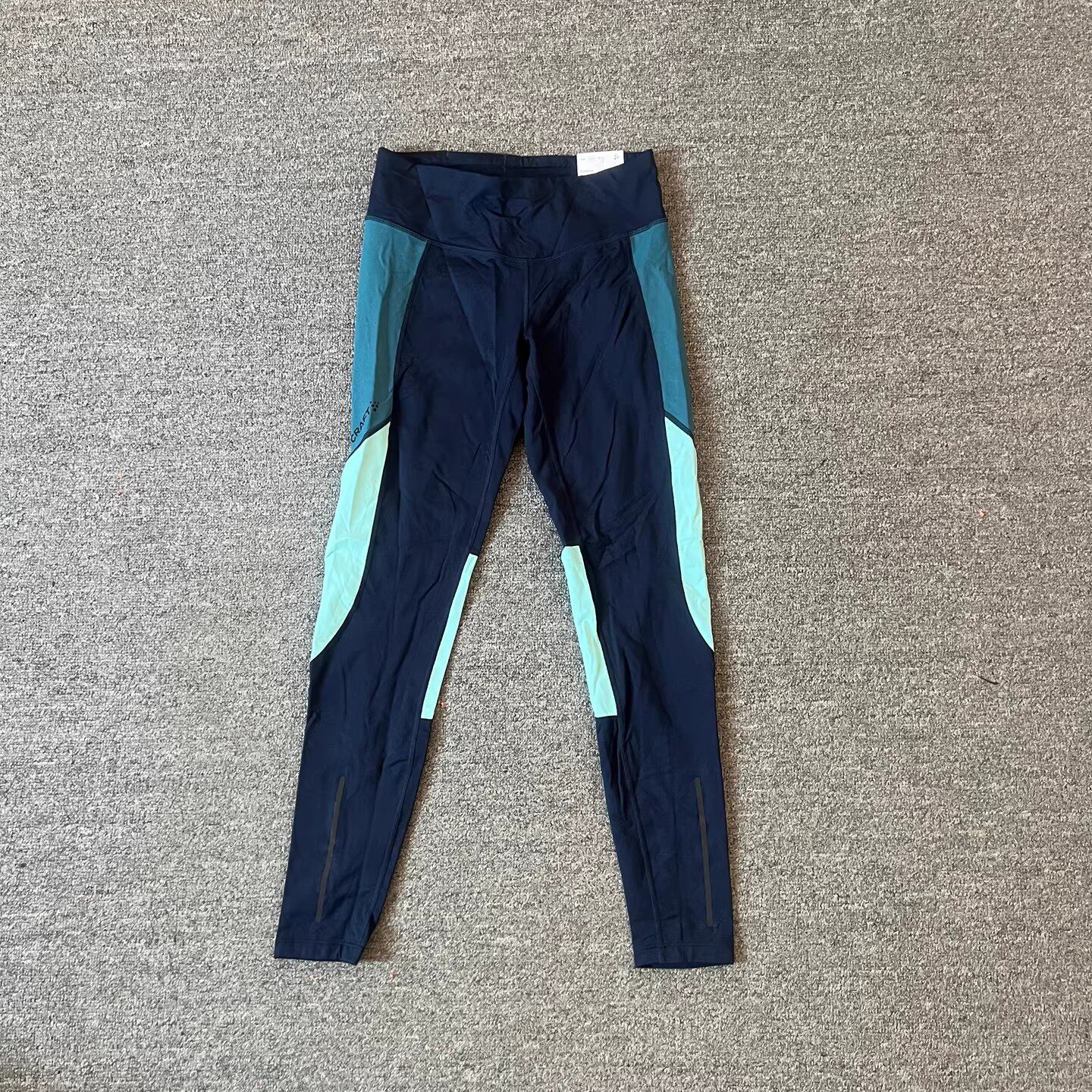 2026瑞典新品秋冬女款加绒跑步弹力紧身训练运动针织高腰保暖长裤