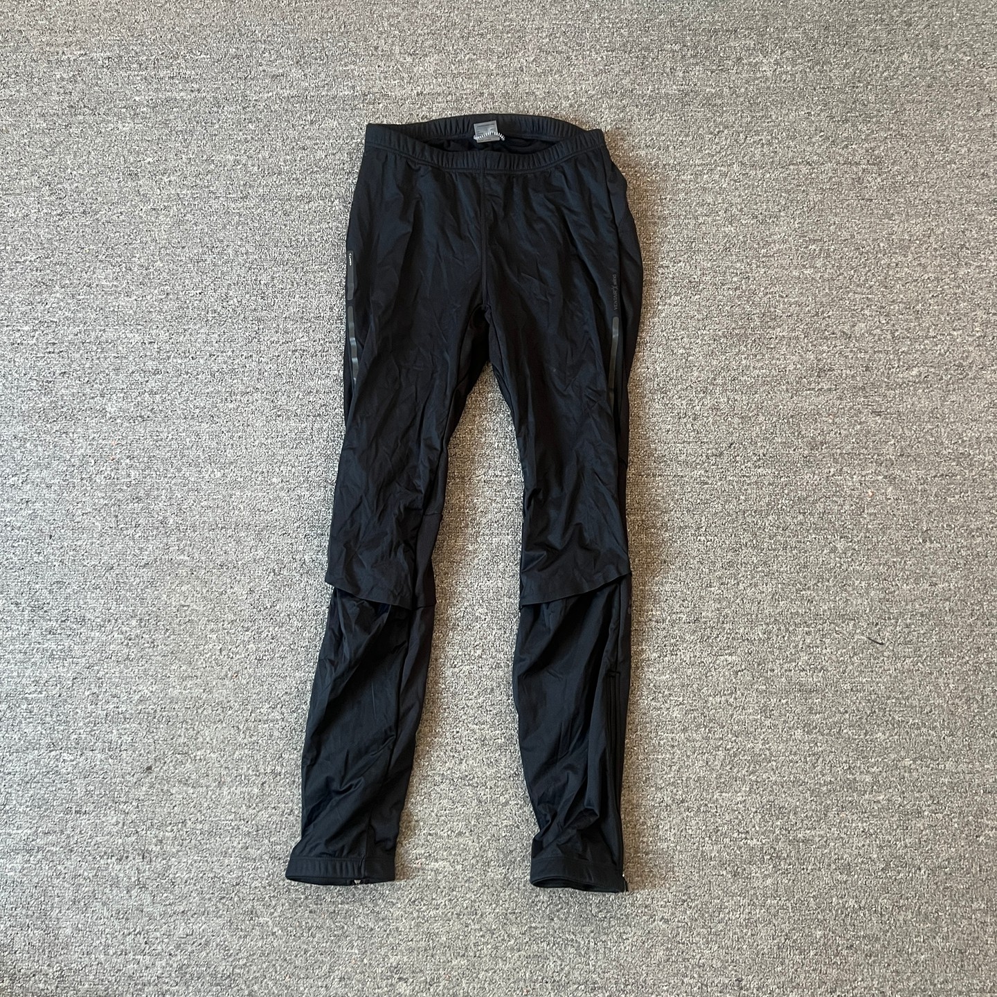 2026品牌瑞典保暖运动跑步黑色防风户外女款秋冬季加绒骑行裤装备