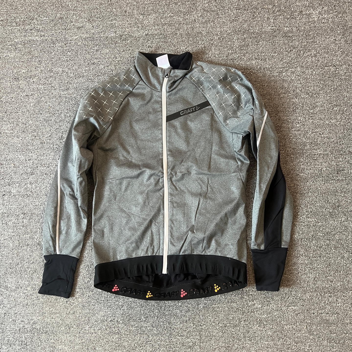 瑞典新品加绒运动自行车防风防水保暖女子秋冬季户外软壳骑行服