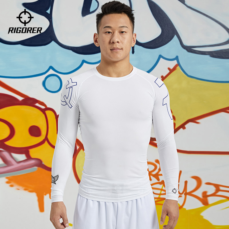 准者男跑步速干压缩长袖T恤衣服