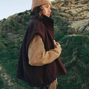 FP TikTKok超多网红晒单防水尼龙拼接可调拉绳裙摆A字抓绒马甲