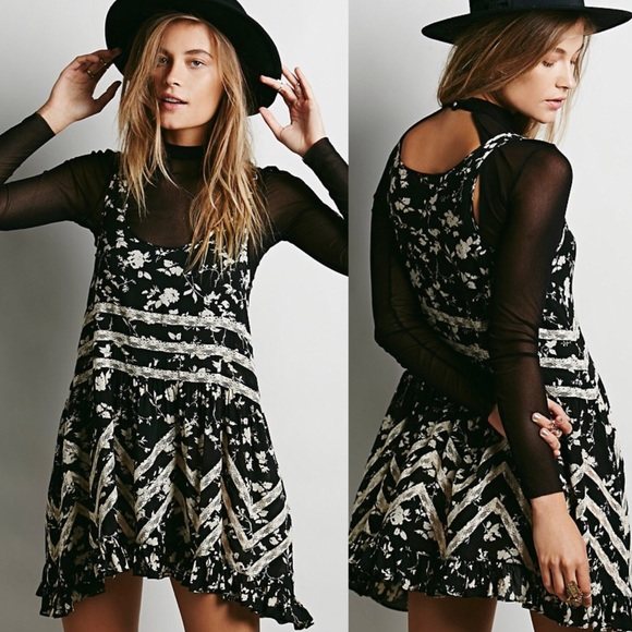 明星同款蕾丝拼接百搭裙衫连衣裙