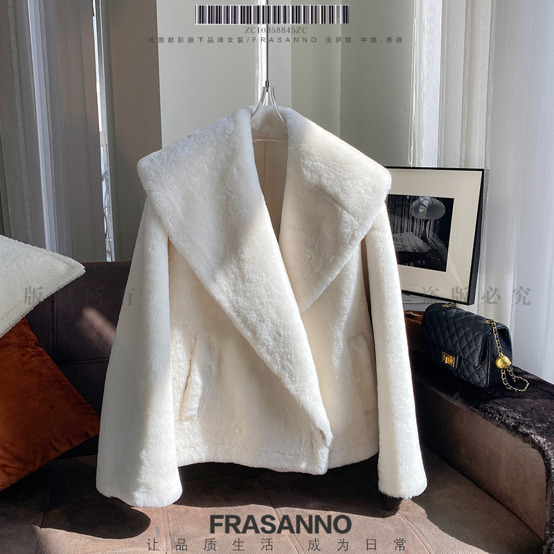 原生态短款皮毛一体拉贡外套时尚