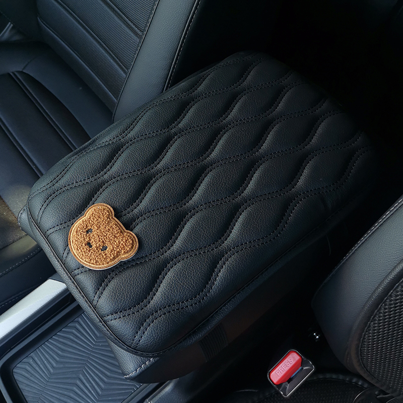 可爱卡通熊汽车扶手箱垫子