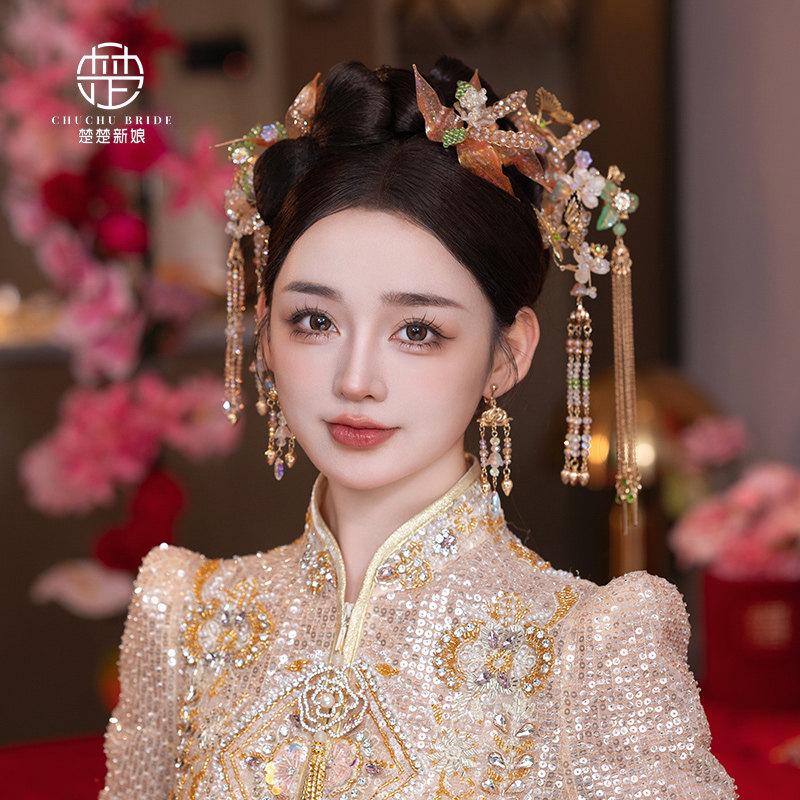 新娘头饰2025新款简单大气红色造液花高级中式结婚龙凤褂秀禾发饰