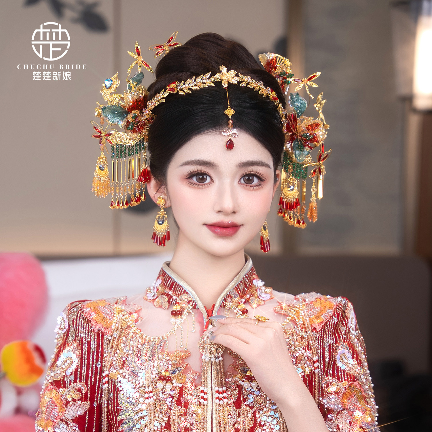 新款新中式新娘头饰水凝花朵发簪结婚礼服龙凤褂秀禾服精致发饰