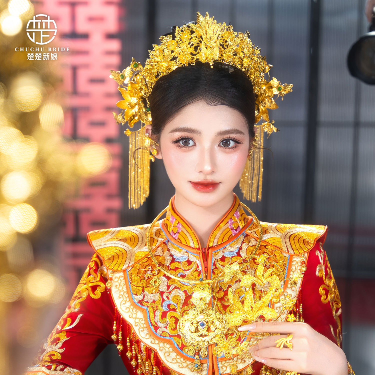 新中式全金色新娘凤冠皇冠头饰复古发冠花朵流苏龙凤褂秀禾服发饰